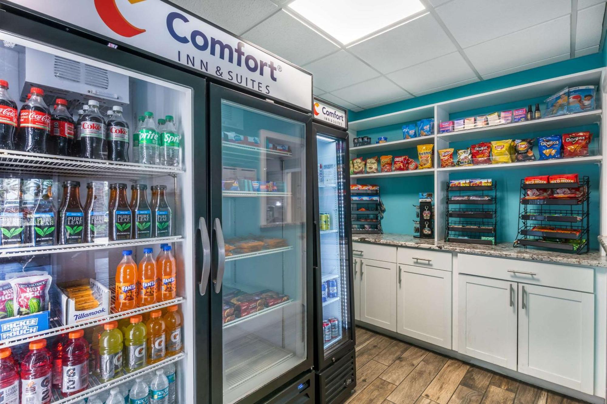 Comfort Inn & Suites Daytona Beach Oceanfront Екстер'єр фото