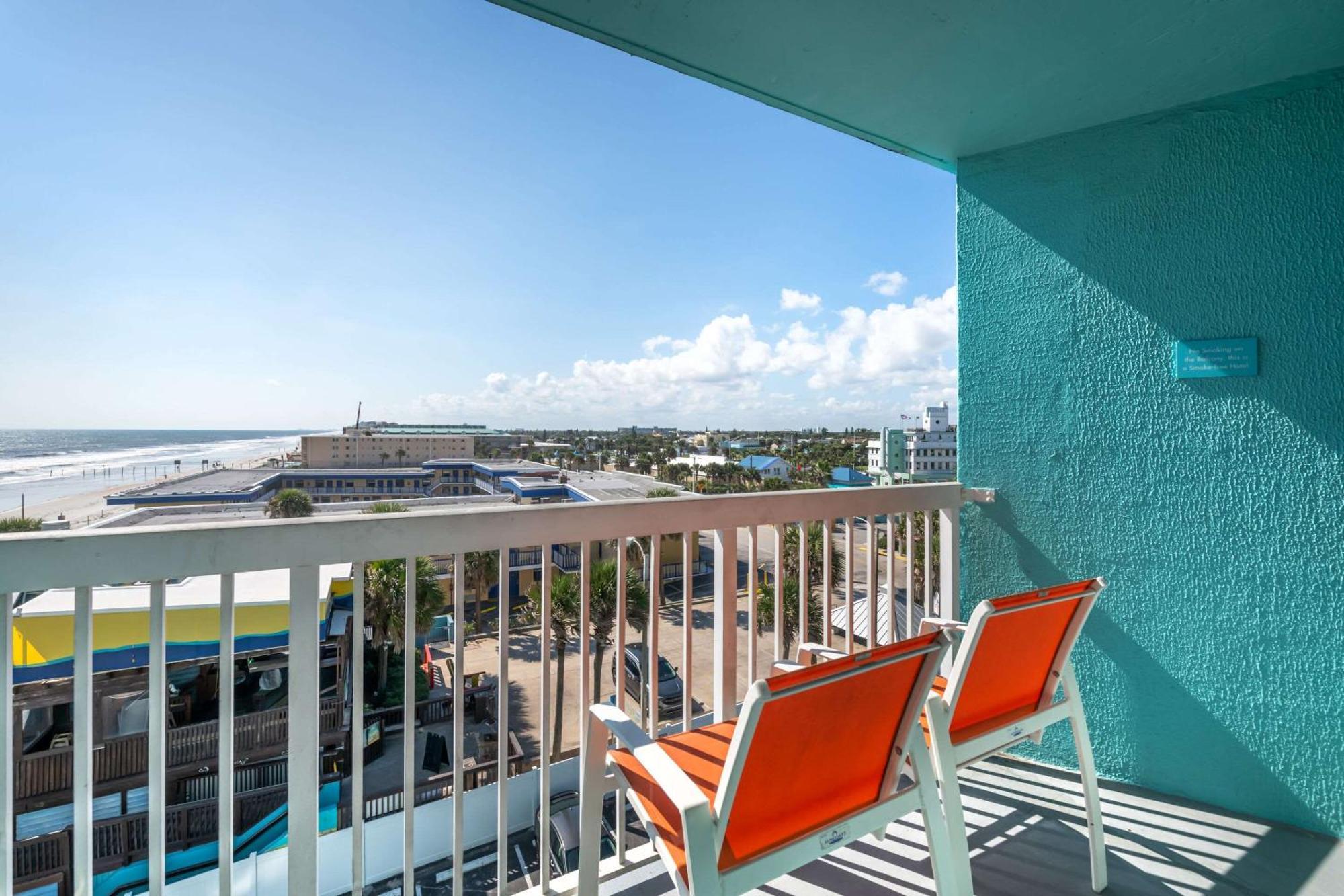 Comfort Inn & Suites Daytona Beach Oceanfront Екстер'єр фото